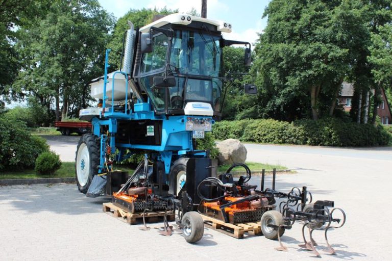 Bobard tracteur enjambeur