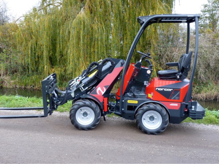 Norcar chargeur articulé A6226