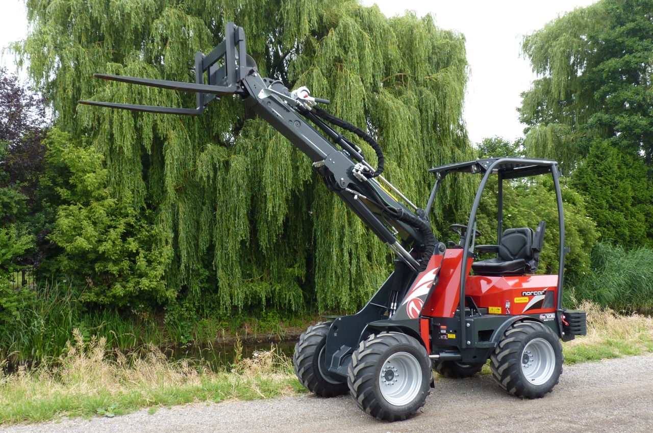 Damcon & Norcar ensemble fort!