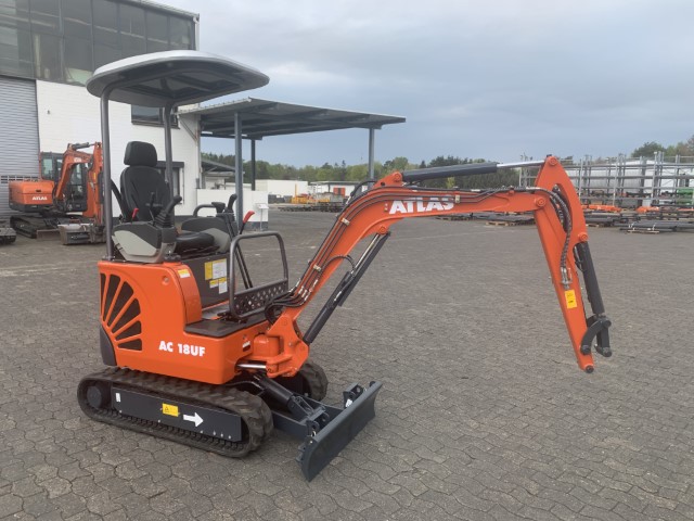 Mini pelle Atlas AC18UF