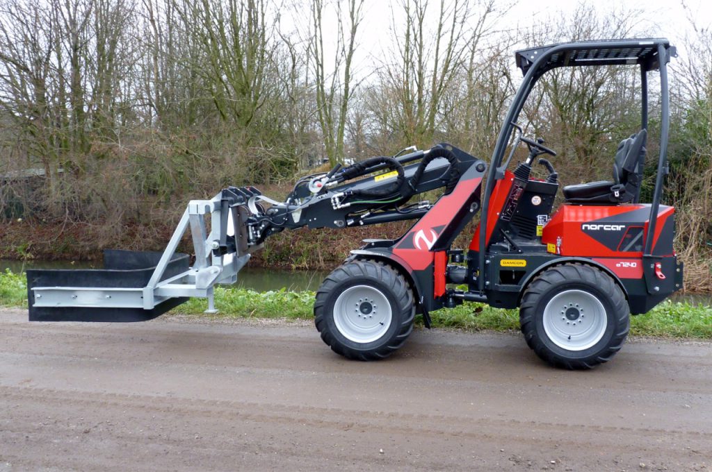 Norcar chargeur articulé A7240