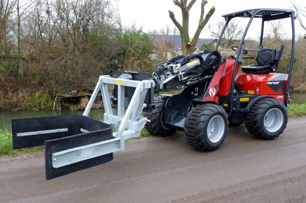 Norcar chargeur articulé A7240