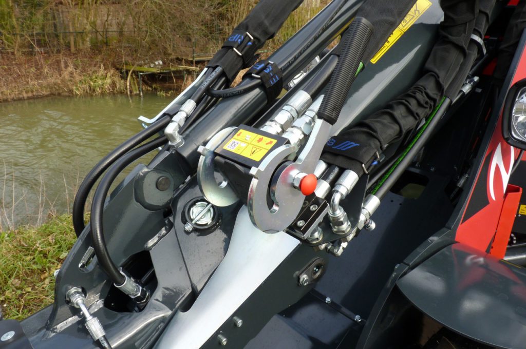 Norcar chargeur articulé A7750