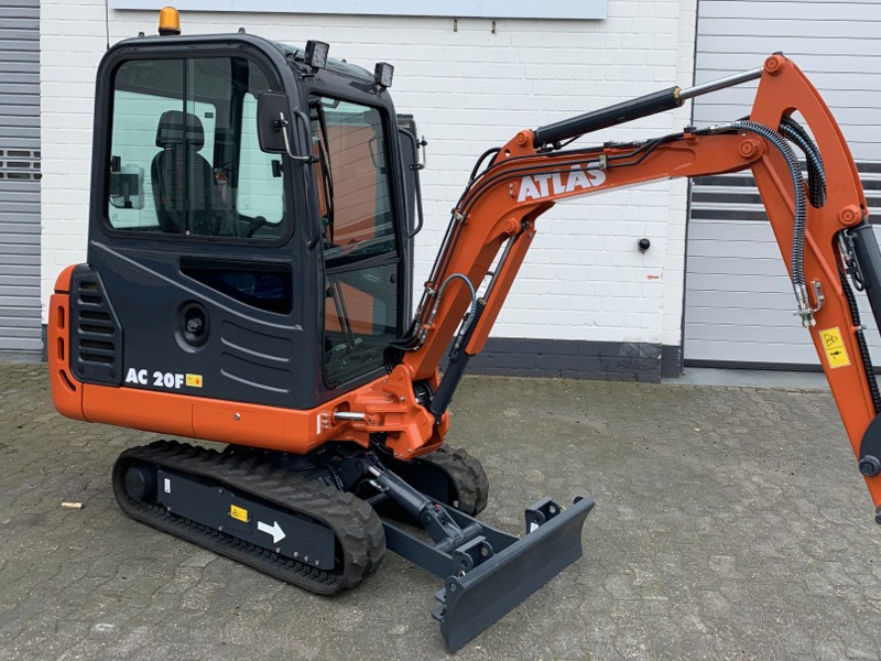 Atlas mini pelle AC 20F