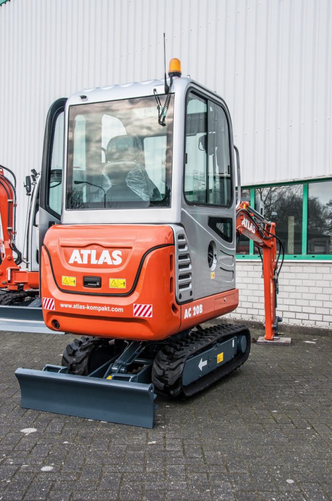 Atlas mini pelle AC 20B