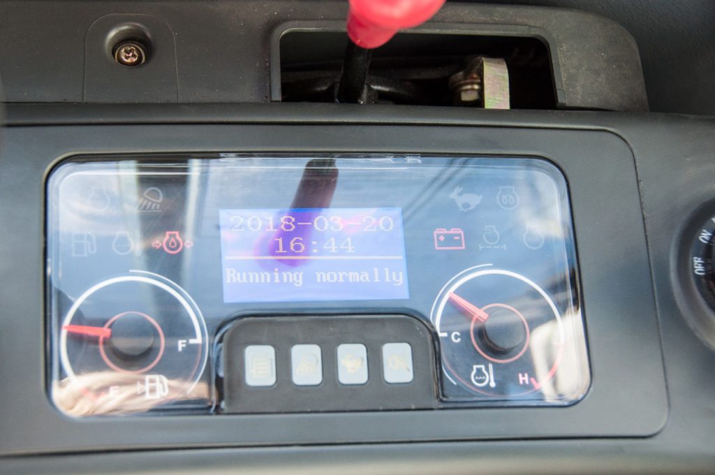 Atlas mini pelle AC 20B