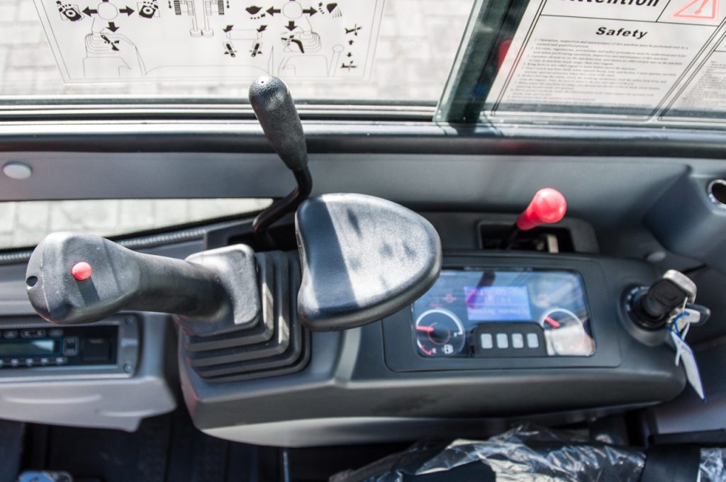Atlas mini pelle AC 20B