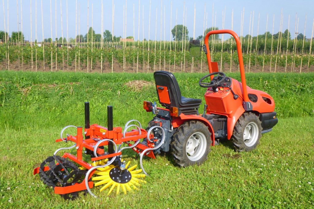 C5V avec doigts de désherbage