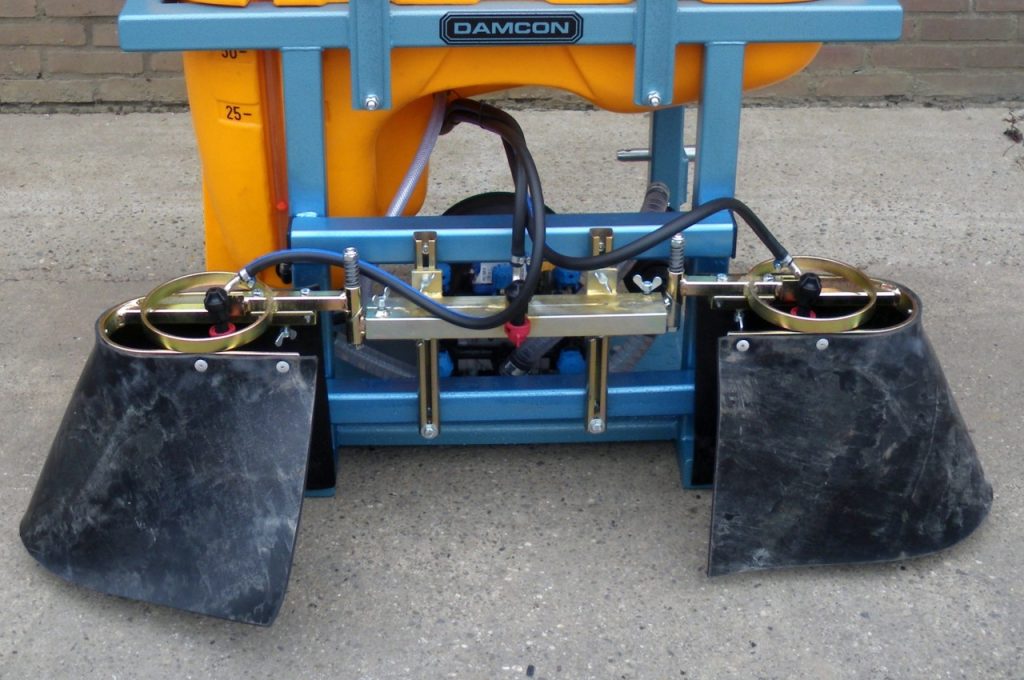 Damcon rampe de pulvériser avec jupes de protection