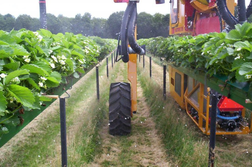 HWD-395 - Tracteur enjambeur