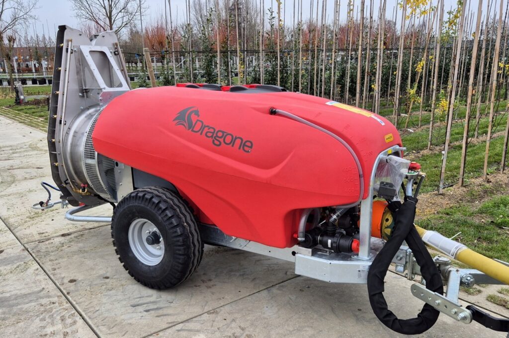 K1 1000 V700