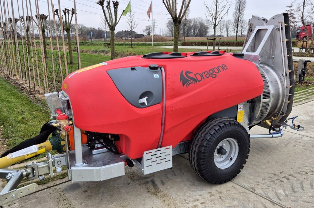 K1 1000 V700