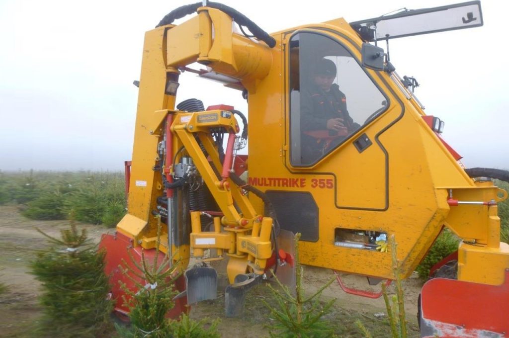 KLR-300 arracheuse de motte - Tracteur enjambeur