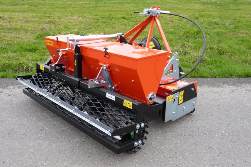 Kubota MTZ SM 135 rotors et combinaison de semis