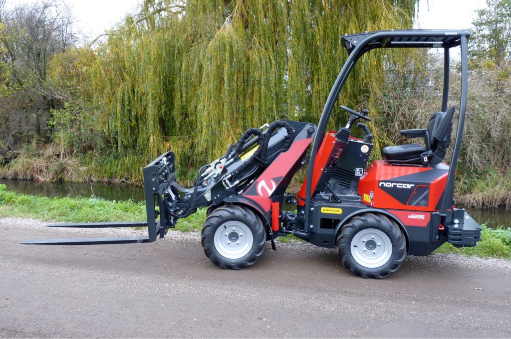 Norcar chargeur articulé A6226