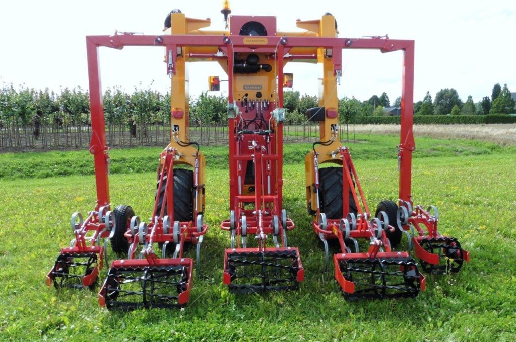 Cultivateurs à cadre - Tracteur enjambeur