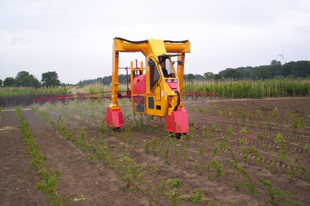 Rampe de pulvéristation horizontale - Tracteur enjambeur