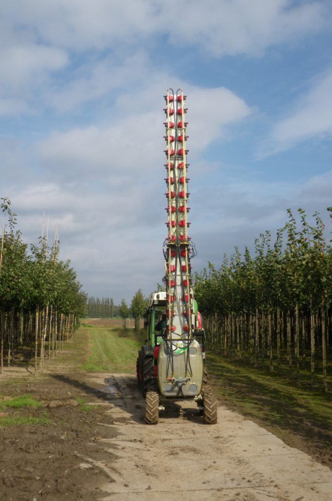 Pulvérisateur sur mât prototype