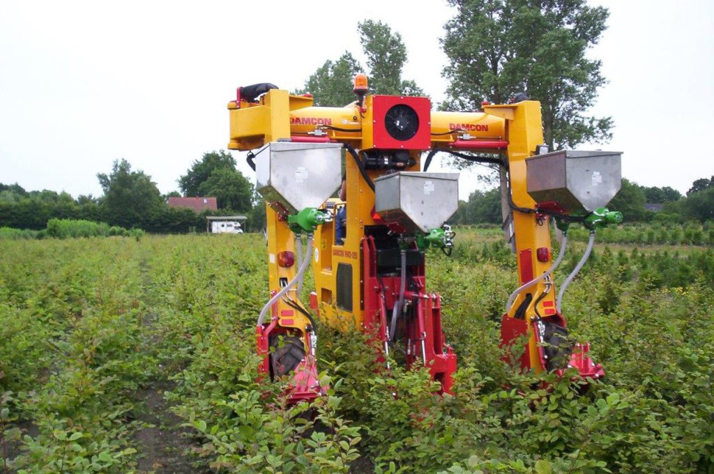 Épandeur 100 ltr monté - Tracteur enjambeur