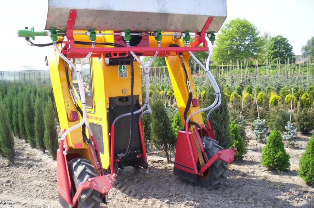 Épandeur 450 ltr monté - Tracteur enjambeur