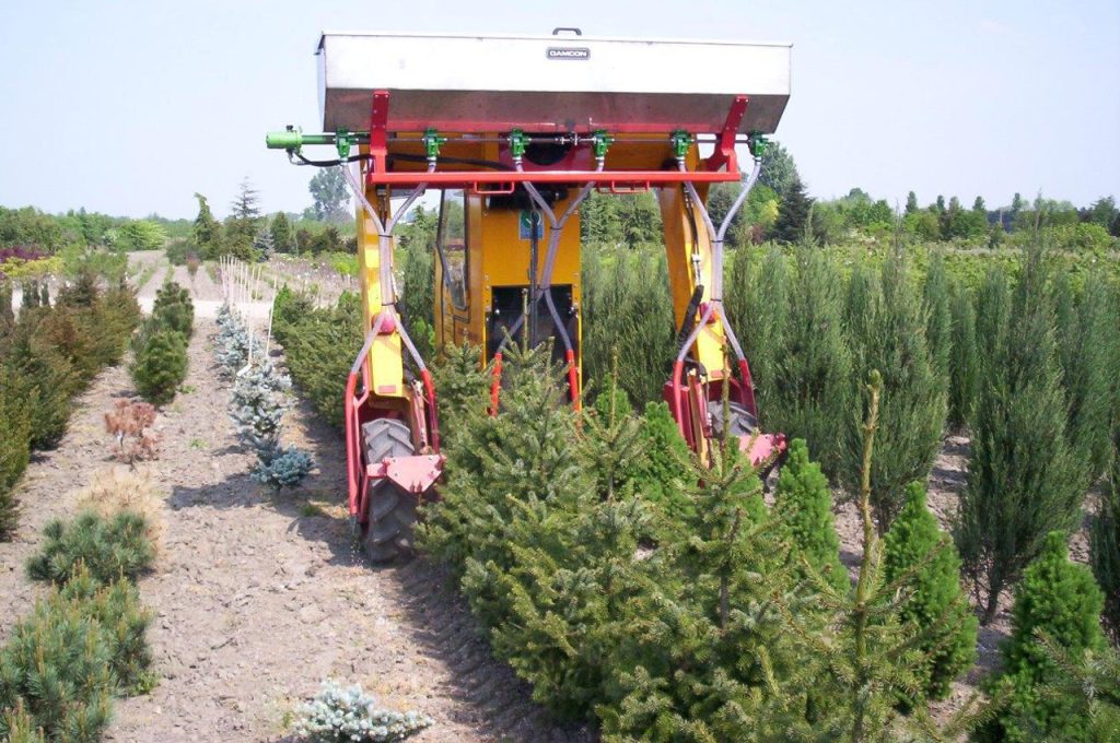 Épandeur 450 ltr monté - Tracteur enjambeur