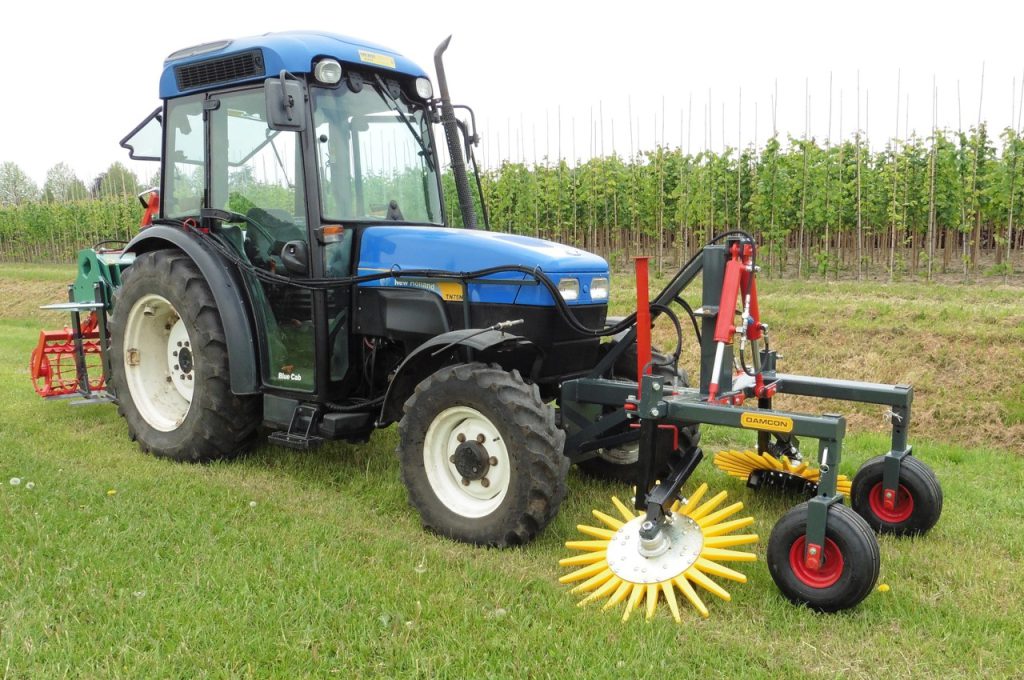 Doigts de désherbage devant de New Holland