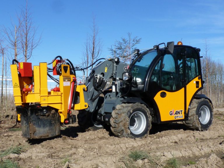 KLR-700 ST a Giant GT5048