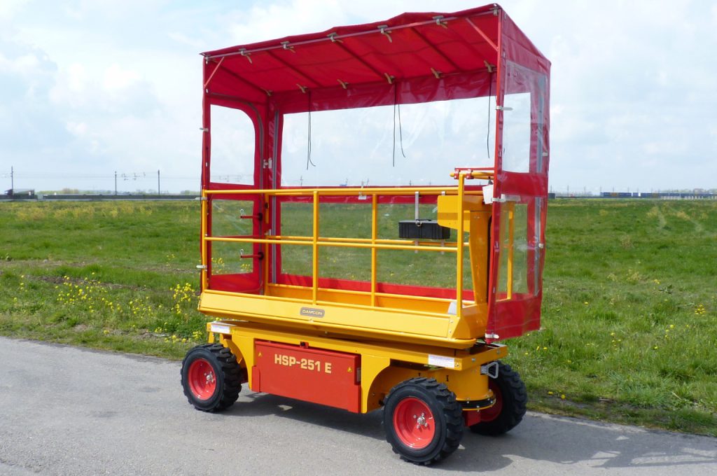 Bâche sur HSP-251 E - Plateforme de taille