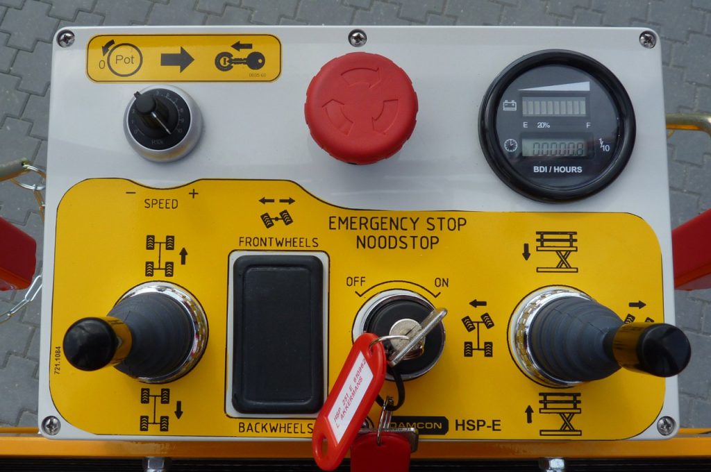 Commande - Plateforme de taille