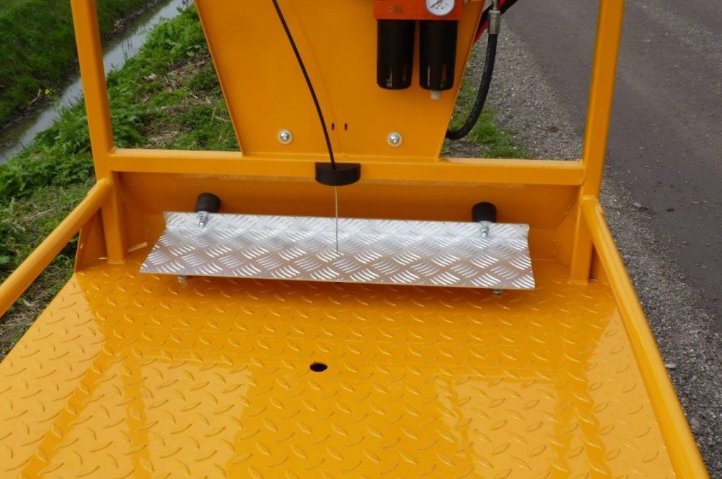 Commande de pied HSP-251 - Plateforme de taille