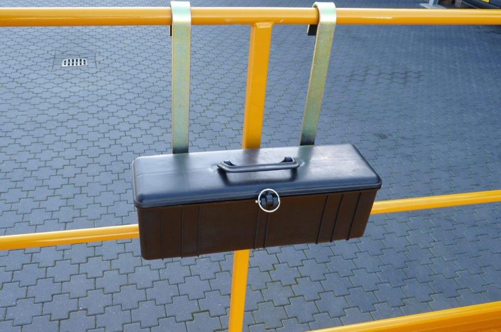 Synthétique boîte à outils - Plateforme de taille