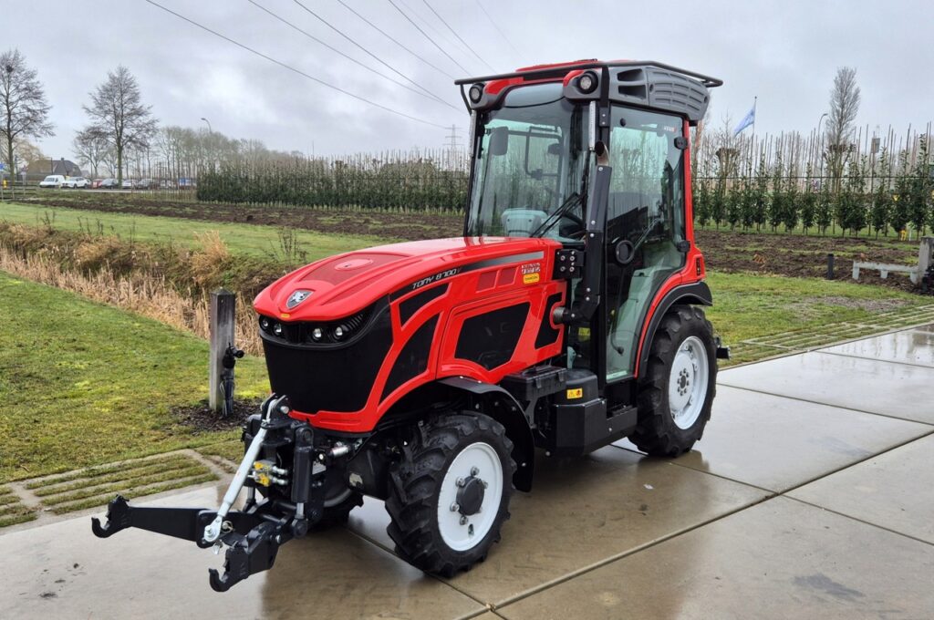 Carraro Tony 8700 V