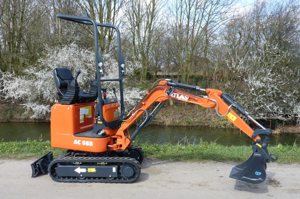 Atlas mini pelle AC 08B